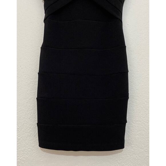 Emerald Sundae Sz O Black Bodycon Dress Built In Bra Ruched Back Exposed Zipper - Picture 3 of 12